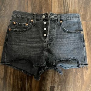 Black 501 Levi Shorts
